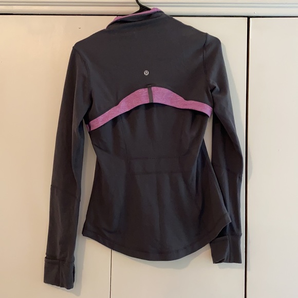 Lululemon jacket - Picture 3 of 3